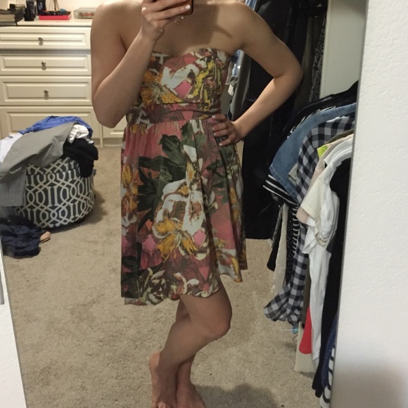 Tropical cocktail dress size 4