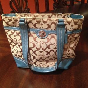Authentic Coach tote