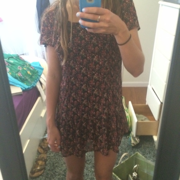 Urban Outfitters Dresses & Skirts - Dress w/ Slip