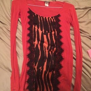 VERY nice long sleeve shirt