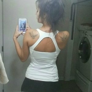 *FLASH SALE* Lululemon white tank