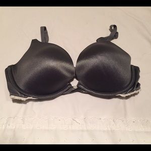 Like New Grey aerie Bra With White Lace Trim!