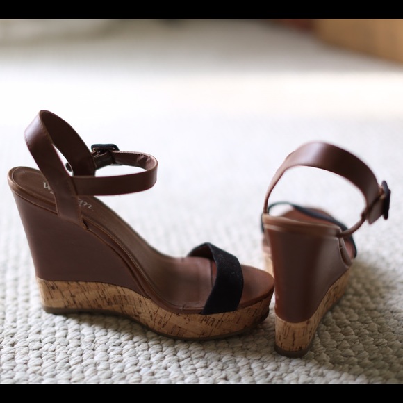 Beautiful High sandals - Picture 4 of 4