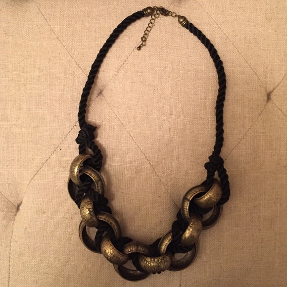 chain link necklace