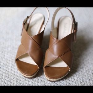 Brown color sandals.