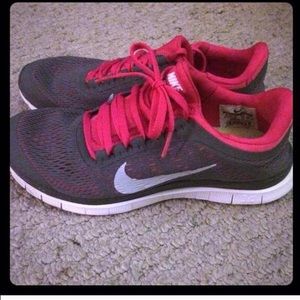 8.5 Nike good condition