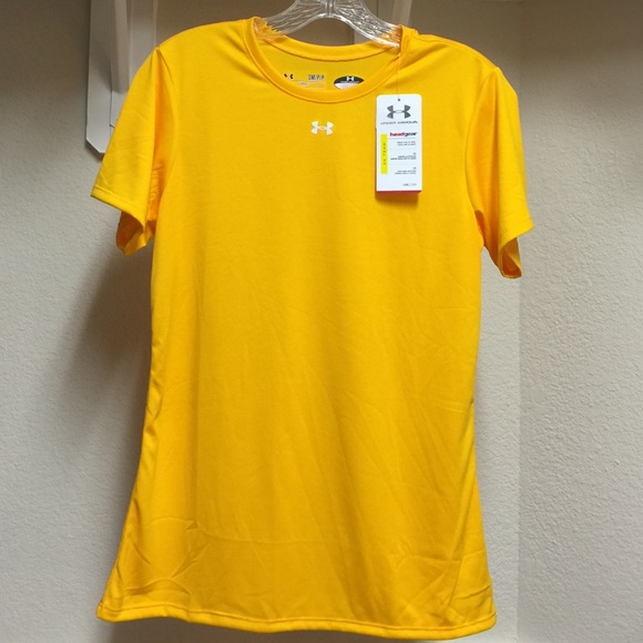 Under Armour workout top!