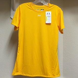 Under Armour workout top!