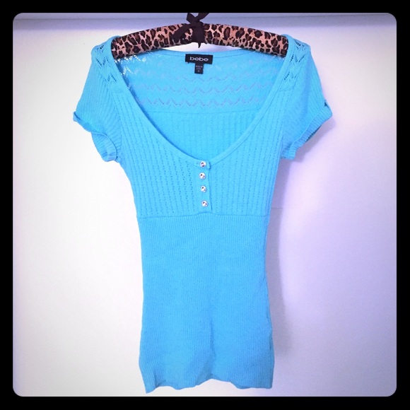 Bebe turquoise top