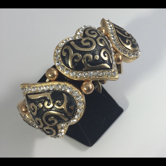 Heart bangle - Picture 2 of 3