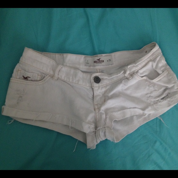White Hollister Shorts SZ 1