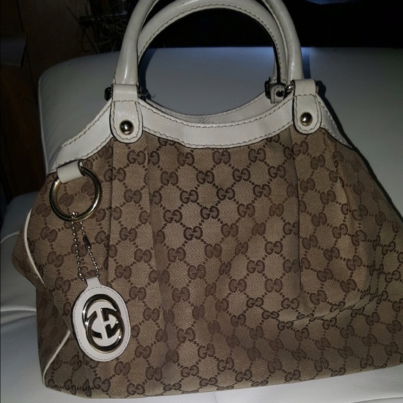 Tan Gucci handbag - Picture 2 of 3