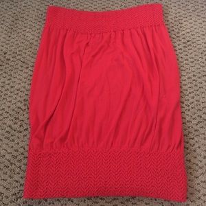 Pink-Red Strapless Top