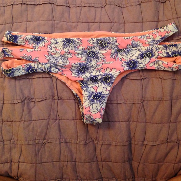 Oneill Cheeky Bottoms