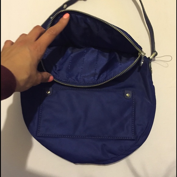 🎉NWT! 🚫Sold🚫Marc Jacobs" Blue Crossbody! - Picture 2 of 4