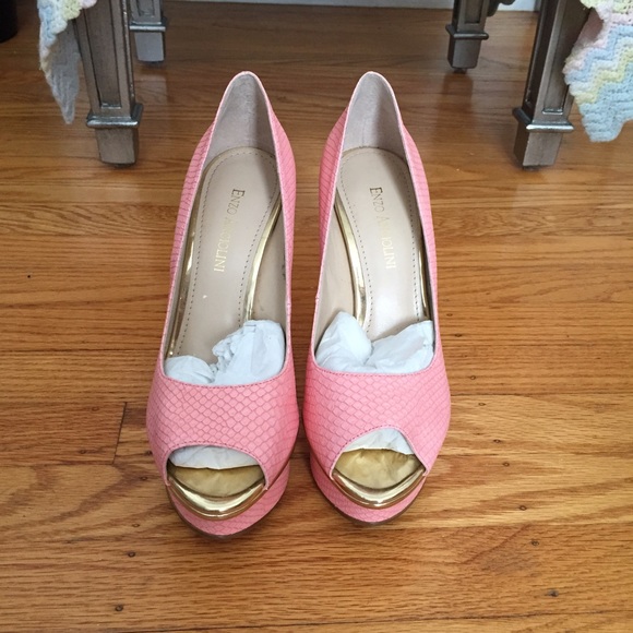 Pink Enzo Angiolini heels - Picture 2 of 4