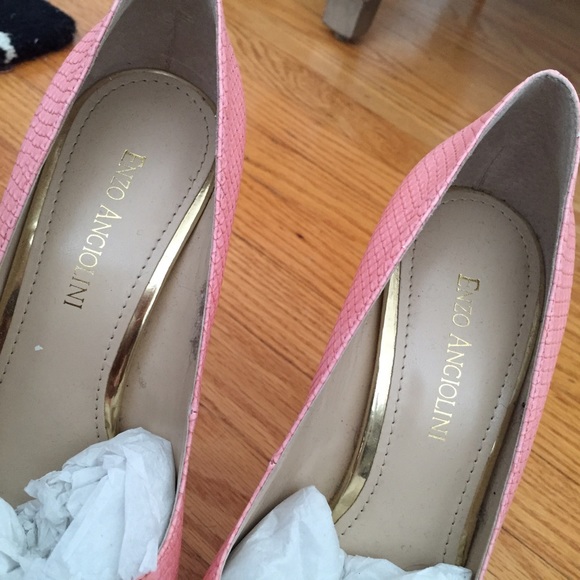 Pink Enzo Angiolini heels - Picture 3 of 4