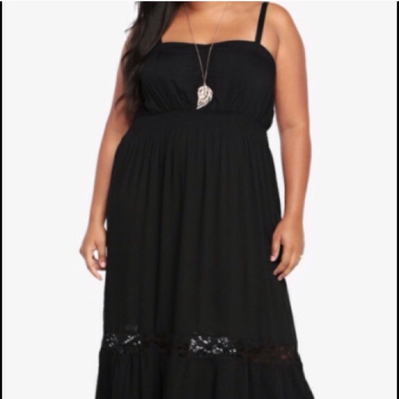 Reposh! Black maxi dress