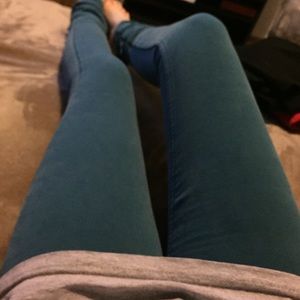Blue jeggings