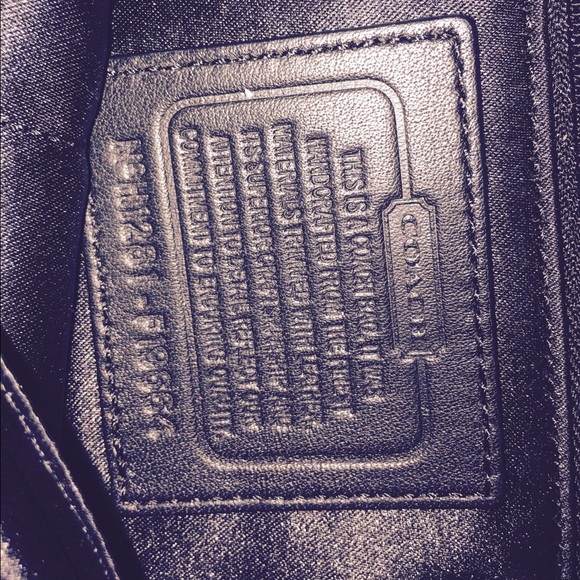 Coach purse - Picture 2 of 5