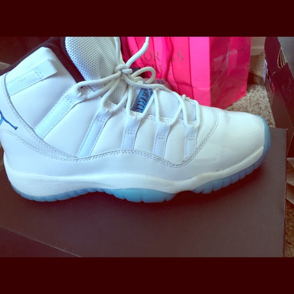 Jordan Legend Blue