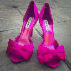 In box w/ receipt. Steve Madden Adalin.