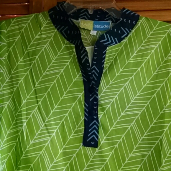 On trend boutique tunic NWT