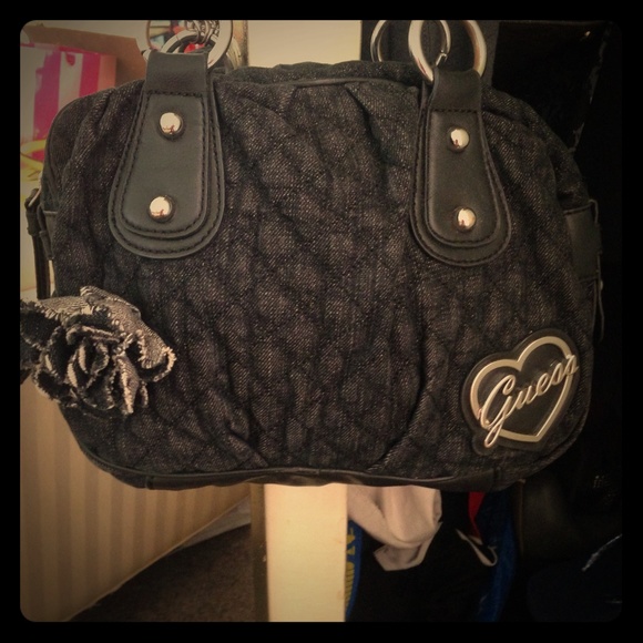 Guess purse