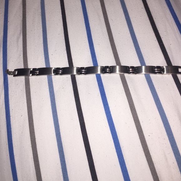 Brand new 9" Sterling Silver Bracelet