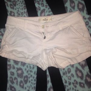White Hollister shorts