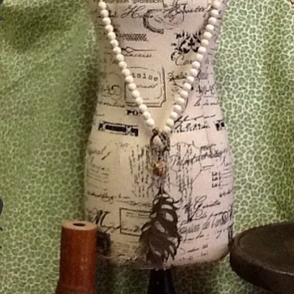 Jewerly - Picture 2 of 2