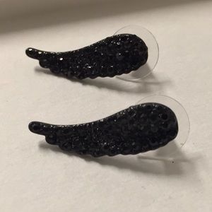 Angel wing-shaped earrings