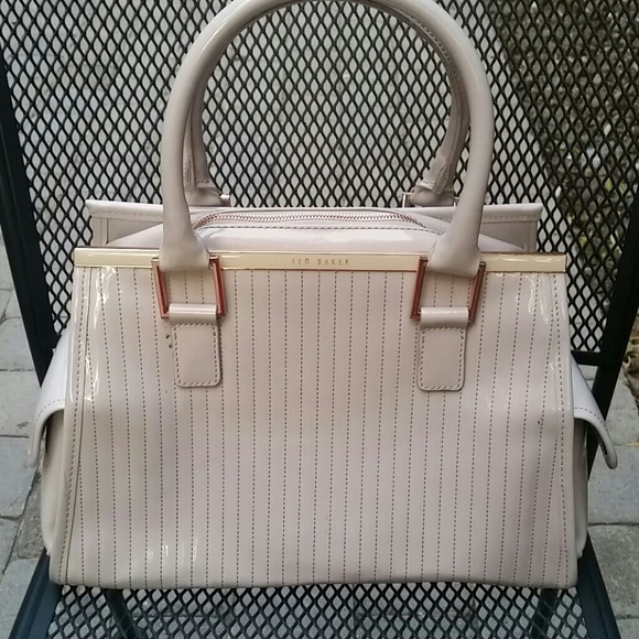 Ted baker quilted "jaide" bag - Picture 3 of 4