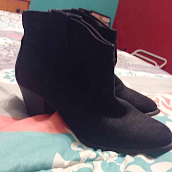 Ankle boots