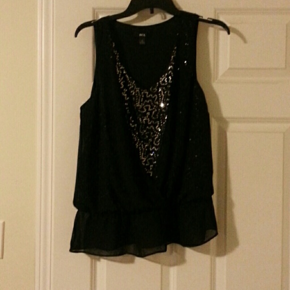 Black Sleeveless Tank