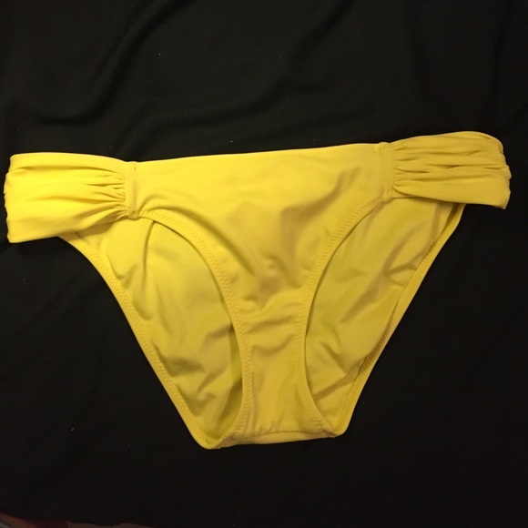 Victoria's Secret knockout bikini bottom