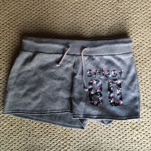 Grey cotton casual shorts