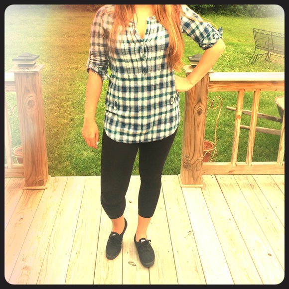 American Eagle Outfitters Tops - Long Flannel Shirt