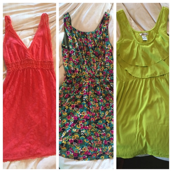 Dresses & Skirts - Belk Dress Bundle