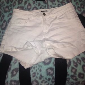 BRAND NEW WHITE SHORTS