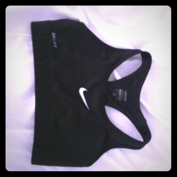 Sports bra