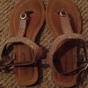 Khaki sandals