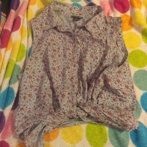 Sleeveless Rose Crop Top