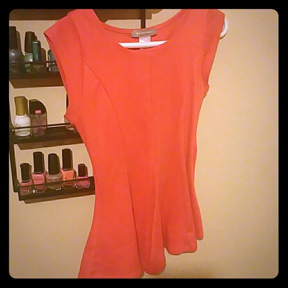 Top - Picture 1 of 1