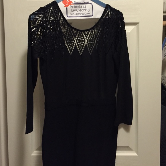 Little black dress in size large - Wow Couture