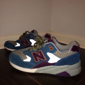 New Balance 580 shoes