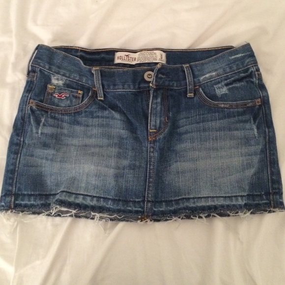 Hollister skirt