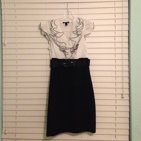 Beautiful black and white dress with ruching