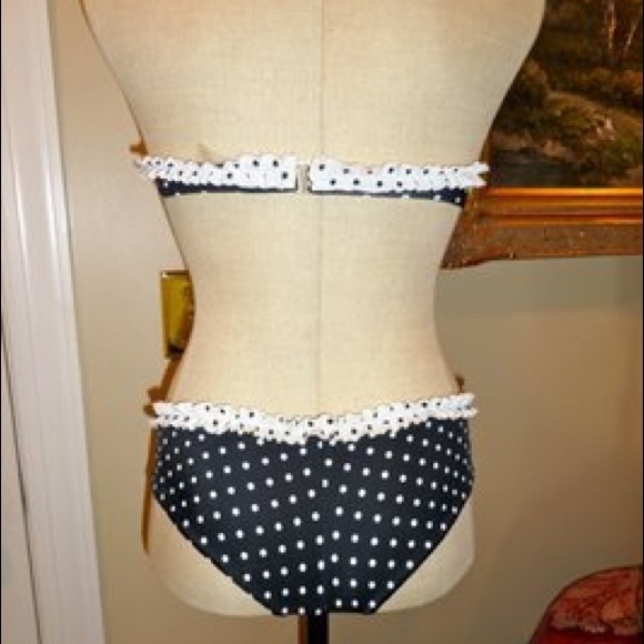 Victoria's Secret Ruffled Polka Dot Bikini - Picture 4 of 4