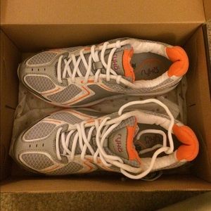 Ryka white running shoes